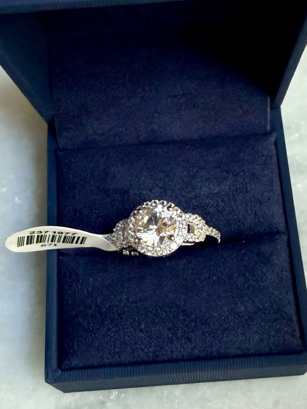 NWT 2.40 ct Round Lab-Created White Sapphire Ring in Sterling Silver - Size 7